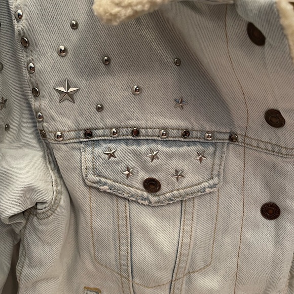 Ex-boyfriend Trucker Jacket Sherpa Lining Star Studded - Picture 4 of 16